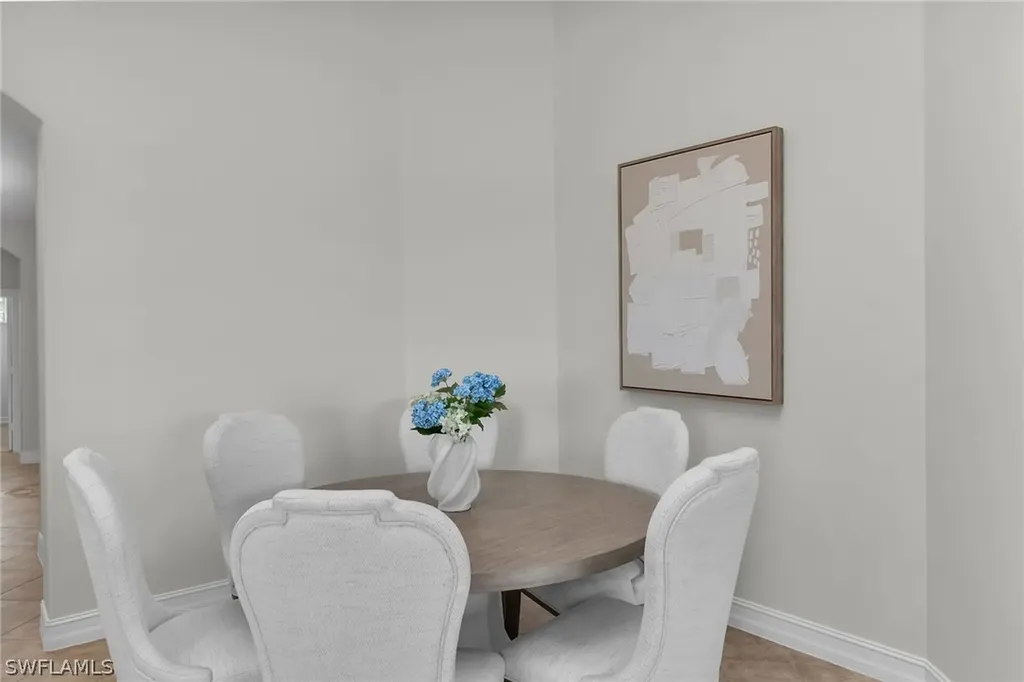 1286 Rialto Way Naples FL 34114