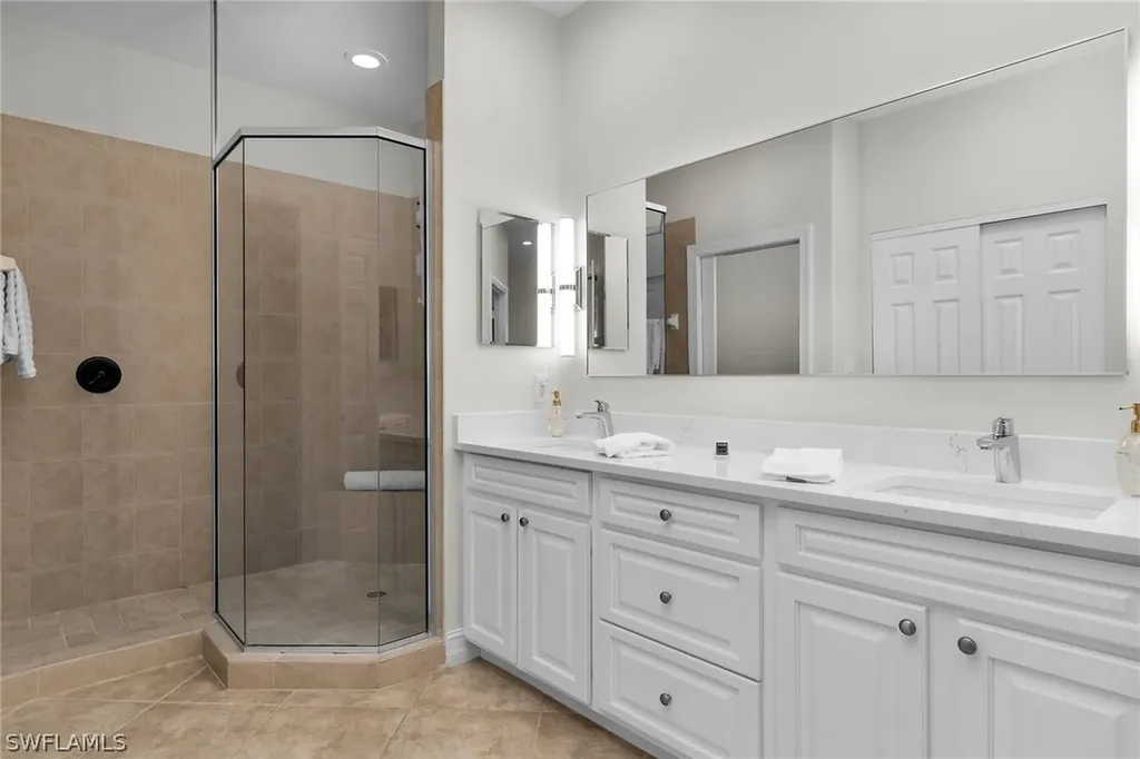 1286 Rialto Way Naples FL 34114