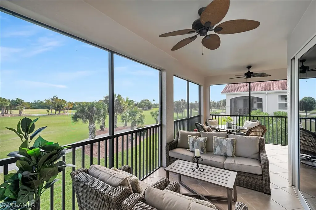 1286 Rialto Way Naples FL 34114