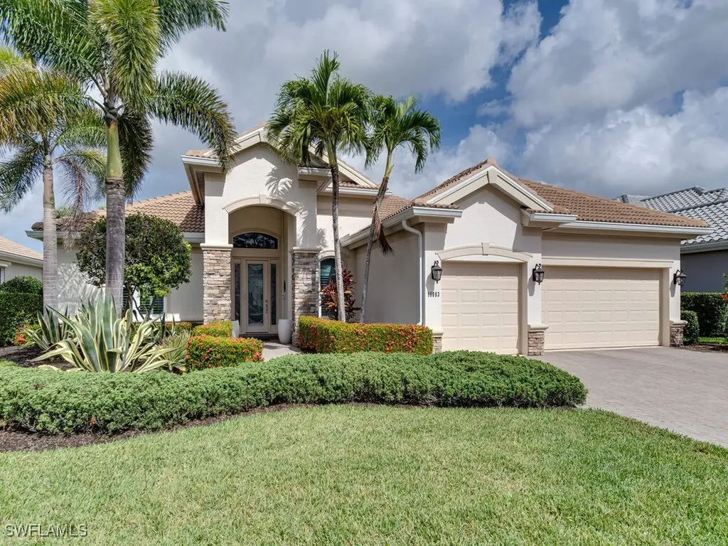 16083 Parque Lane Naples FL 34110