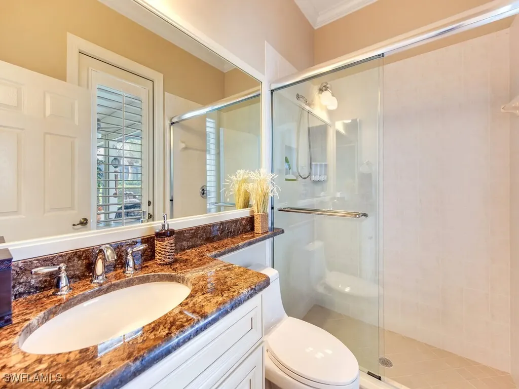 16083 Parque Lane Naples FL 34110