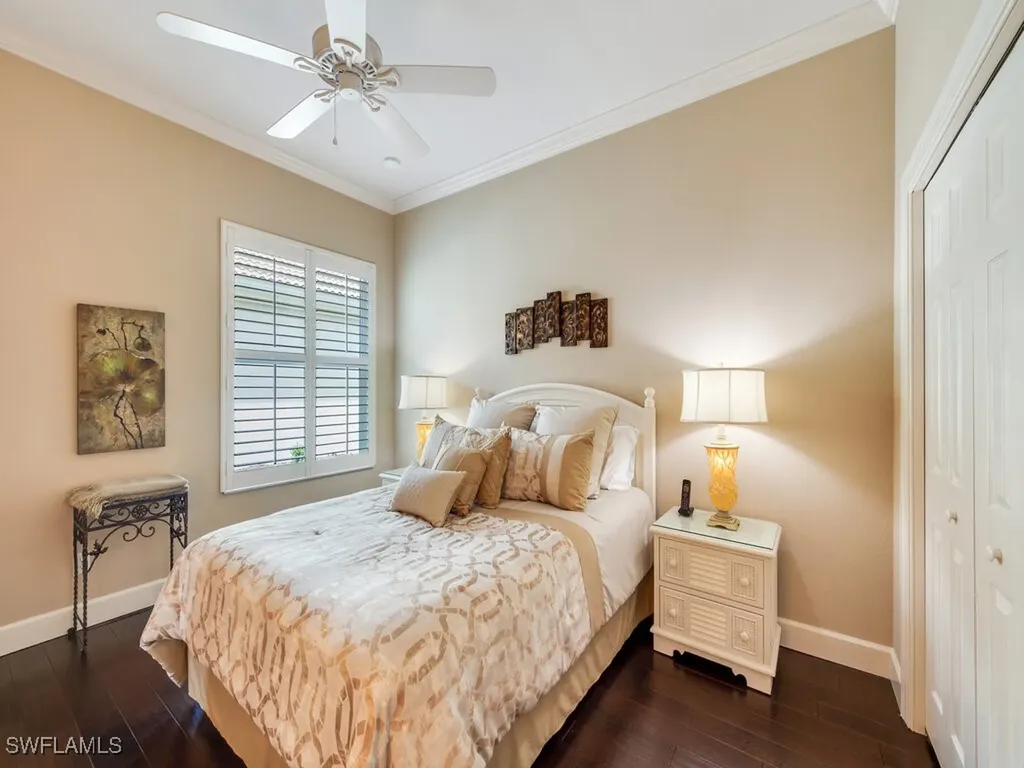 16083 Parque Lane Naples FL 34110