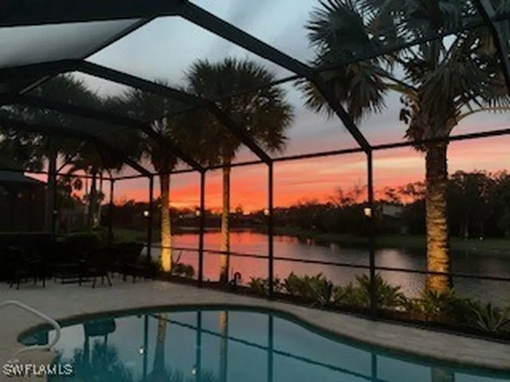 16083 Parque Lane Naples FL 34110