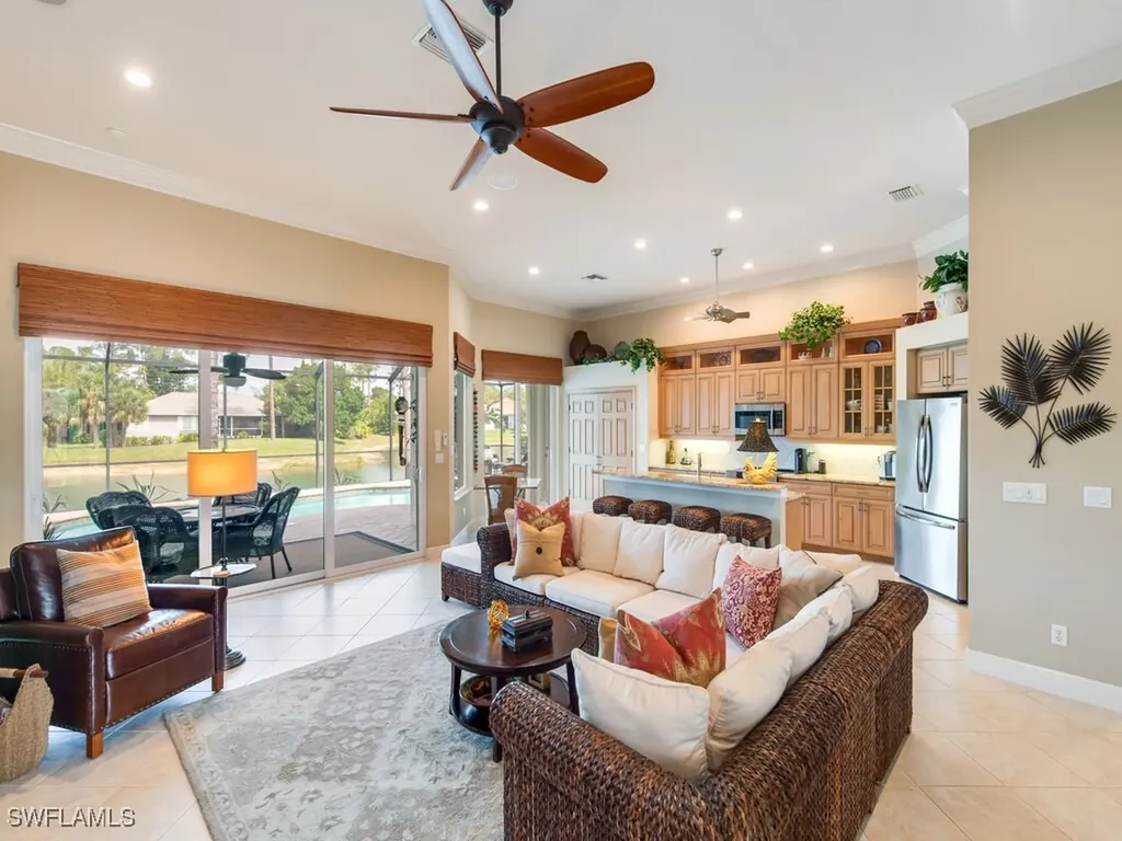 16083 Parque Lane Naples FL 34110