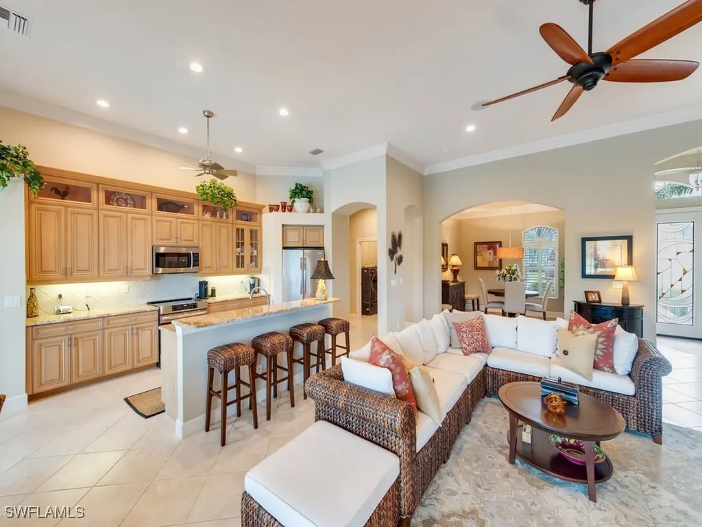 16083 Parque Lane Naples FL 34110