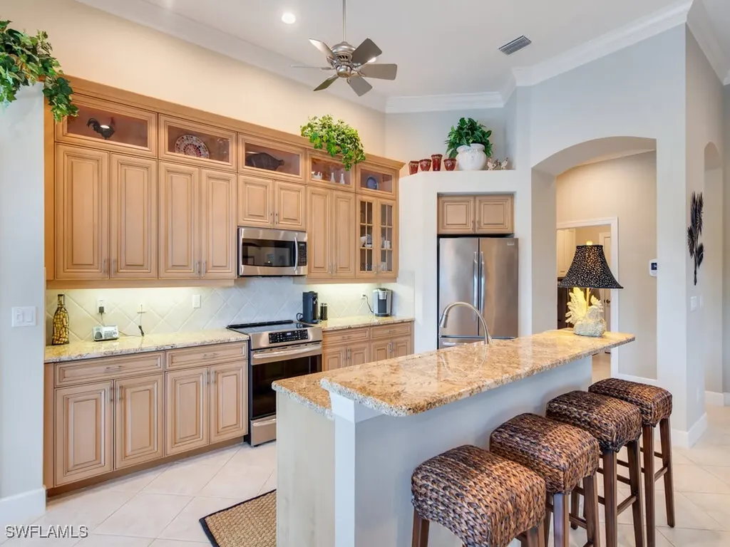 16083 Parque Lane Naples FL 34110