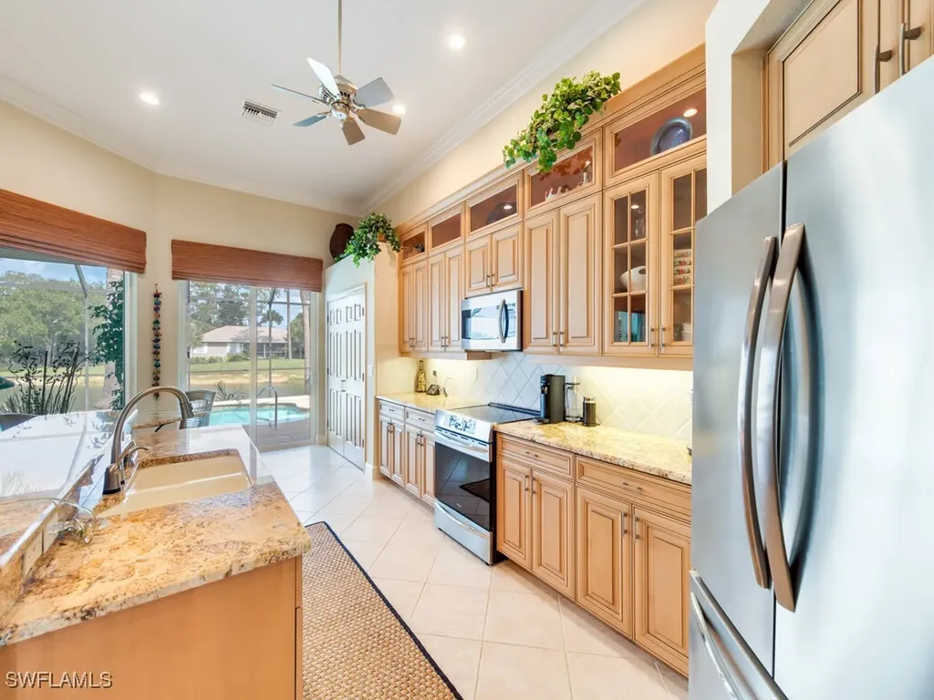 16083 Parque Lane Naples FL 34110