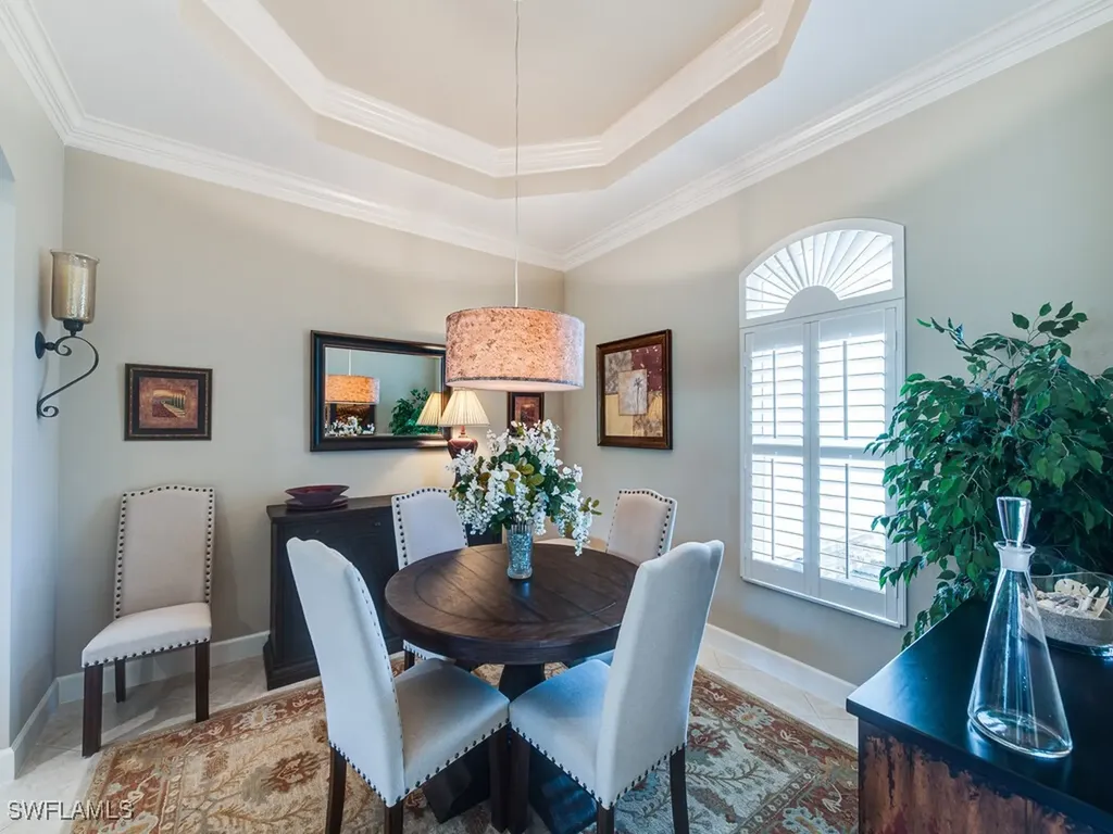 16083 Parque Lane Naples FL 34110