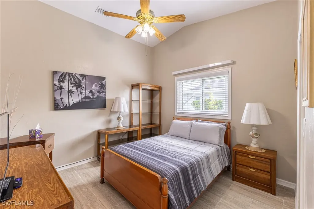 1814 SE 9th Terrace Cape Coral FL 33990