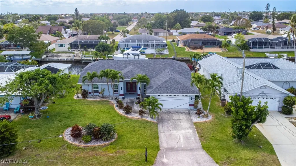 1814 SE 9th Terrace Cape Coral FL 33990