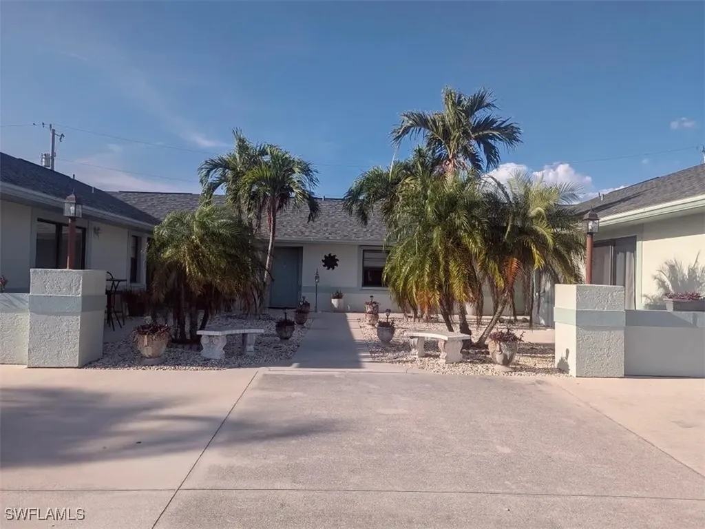 715 SE 47th Street Cape Coral FL 33904