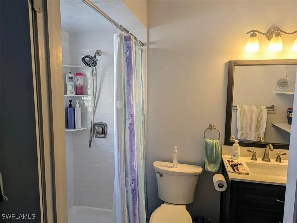 715 SE 47th Street Cape Coral FL 33904