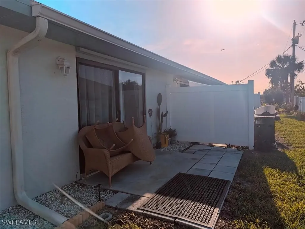 715 SE 47th Street Cape Coral FL 33904