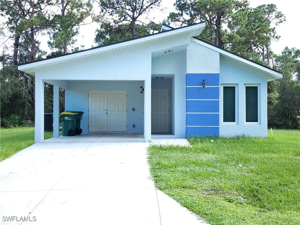 17551 Robinson Avenue Port Charlotte FL 33948