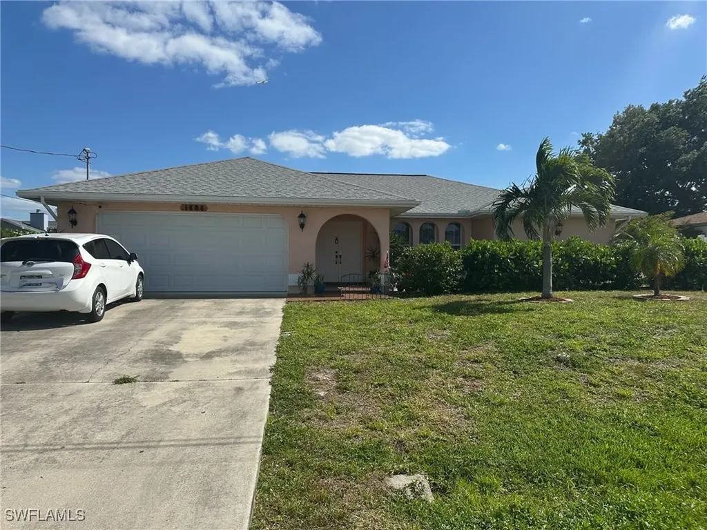 1404 SE 30th Terrace Cape Coral FL 33904