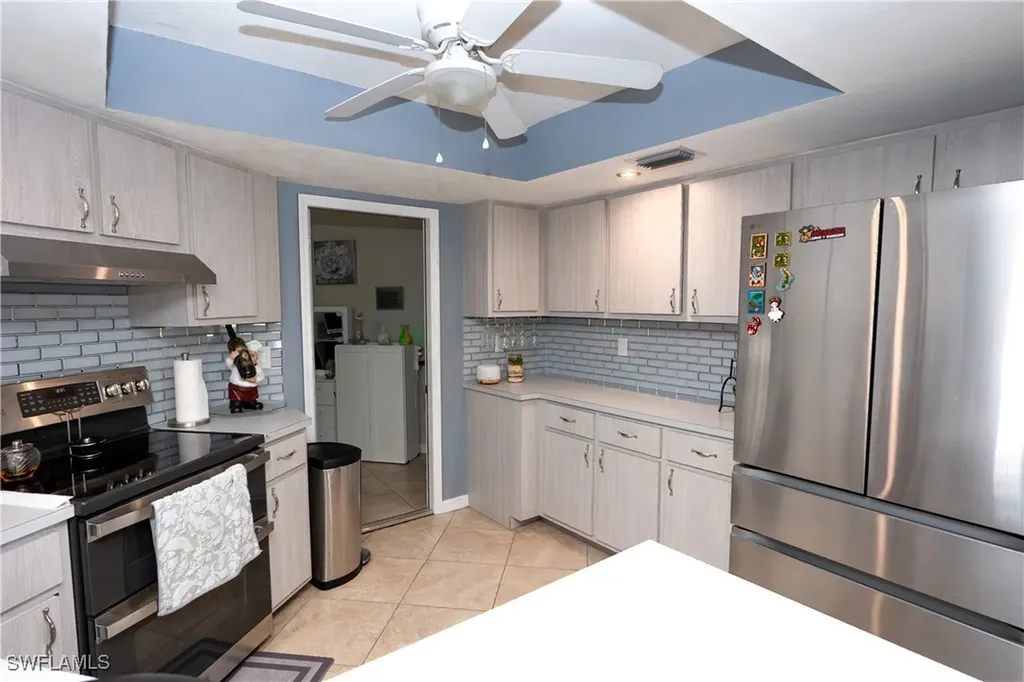 1404 SE 30th Terrace Cape Coral FL 33904