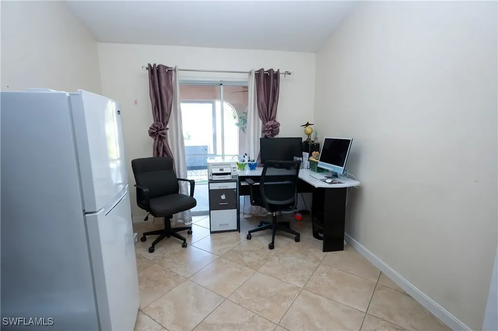 1404 SE 30th Terrace Cape Coral FL 33904