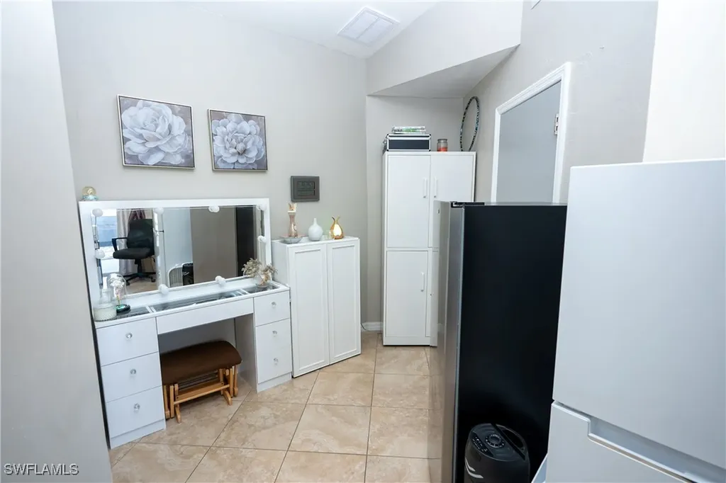 1404 SE 30th Terrace Cape Coral FL 33904