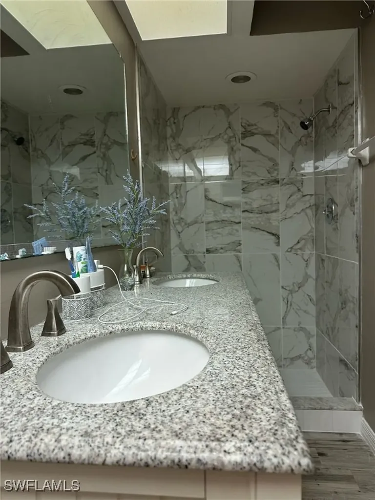 1404 SE 30th Terrace Cape Coral FL 33904