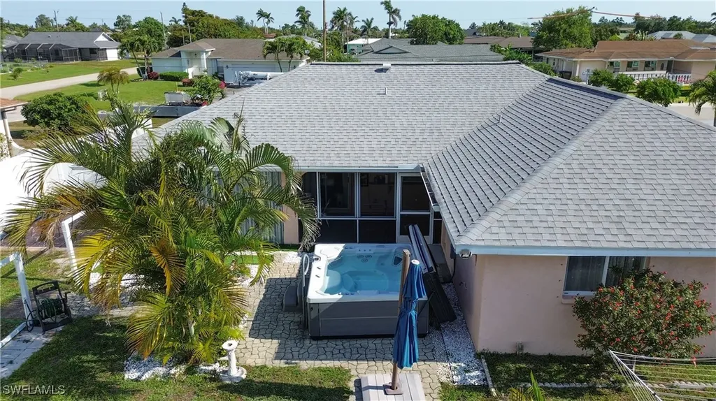 1404 SE 30th Terrace Cape Coral FL 33904