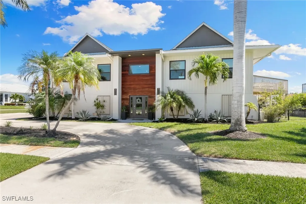 651 Partridge Court Marco Island FL 34145