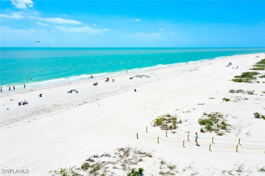 2230 Camino Del Mar Drive Sanibel FL 33957