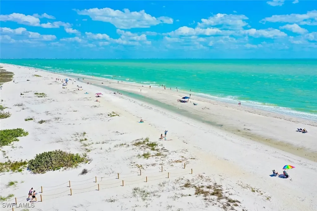 2230 Camino Del Mar Drive Sanibel FL 33957