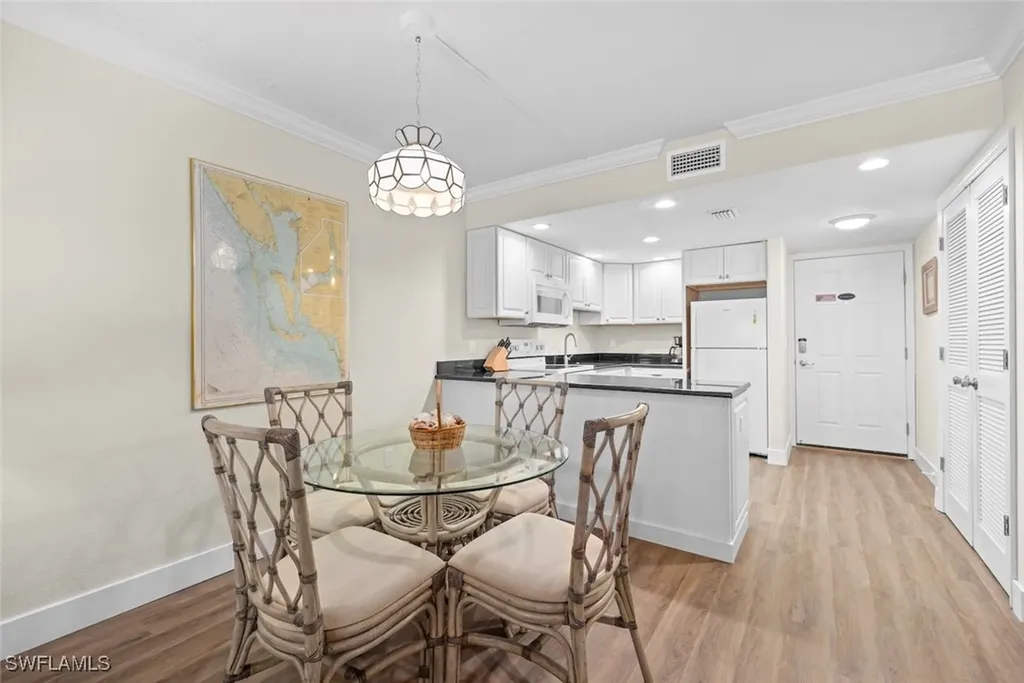 2230 Camino Del Mar Drive Sanibel FL 33957