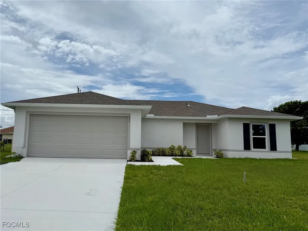 206 NW 13th Terrace Cape Coral FL 33993