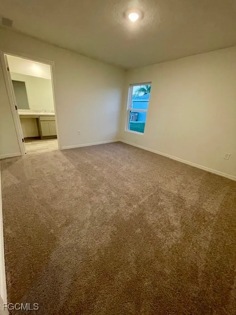206 NW 13th Terrace Cape Coral FL 33993