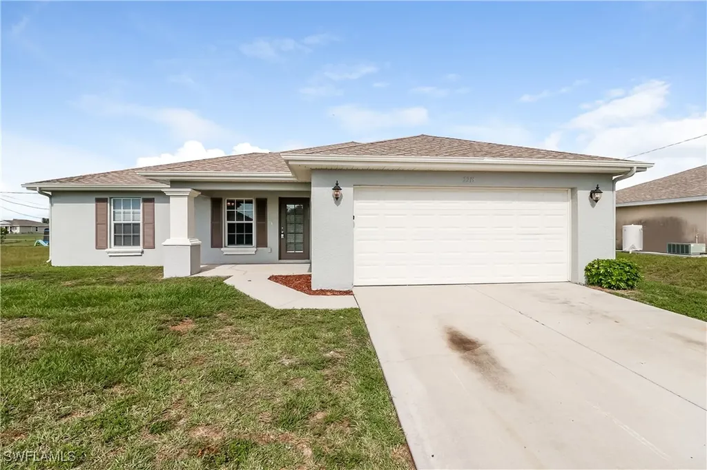 2213 NE 7th Avenue Cape Coral FL 33909