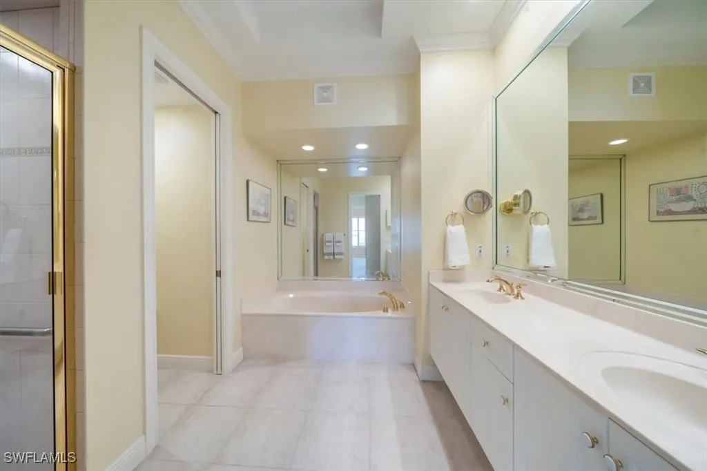 2387 Terra Verde Lane Naples FL 34105