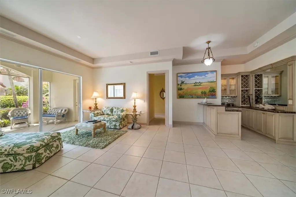 2387 Terra Verde Lane Naples FL 34105