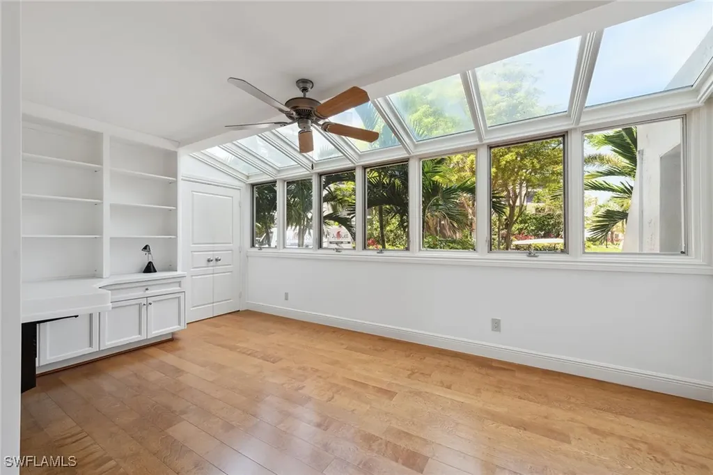 2310 Gulf Shore Boulevard N Naples FL 34103