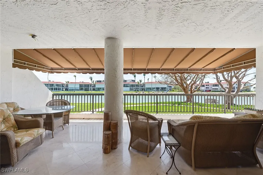 2310 Gulf Shore Boulevard N Naples FL 34103