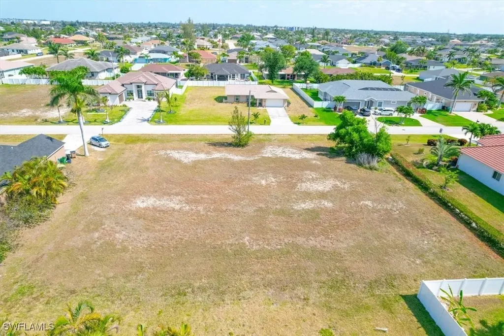 1704 SW 30th Terrace Cape Coral FL 33914