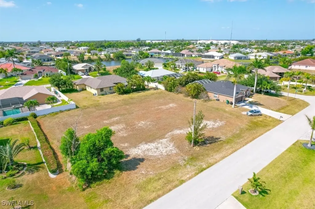 1704 SW 30th Terrace Cape Coral FL 33914