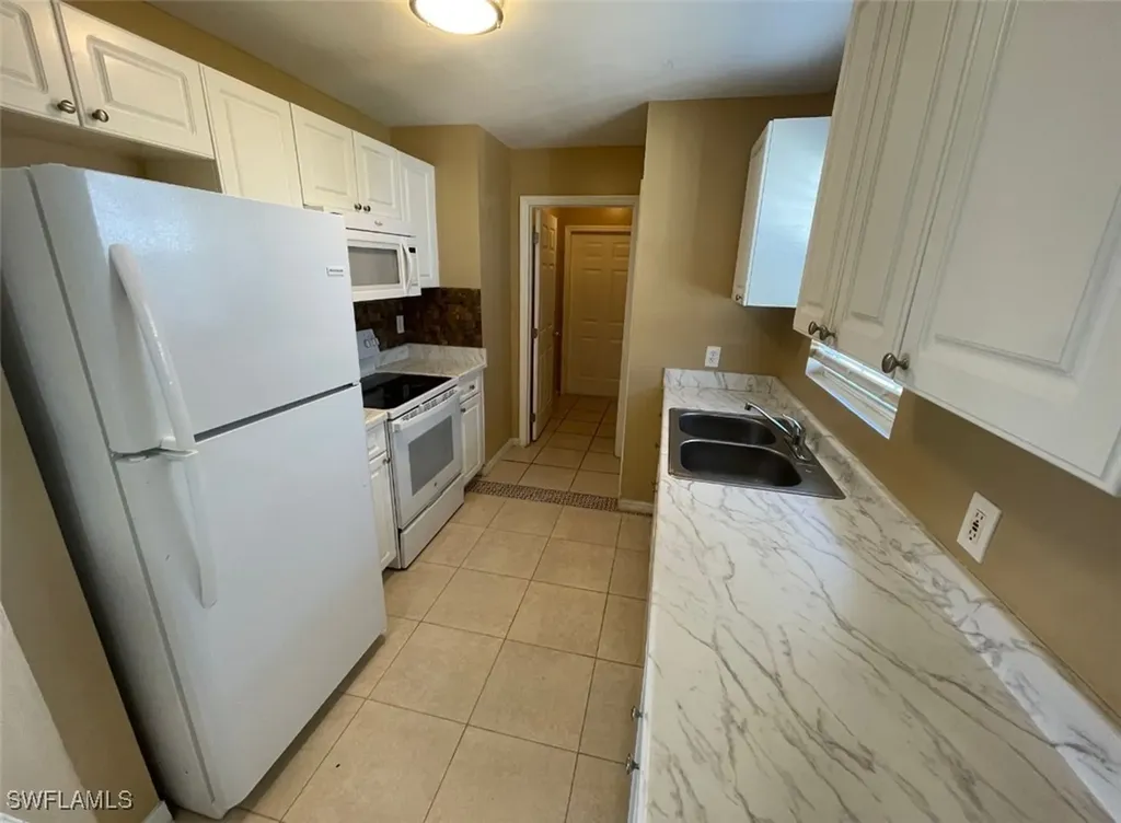 7064 Tide Circle Labelle FL 33935