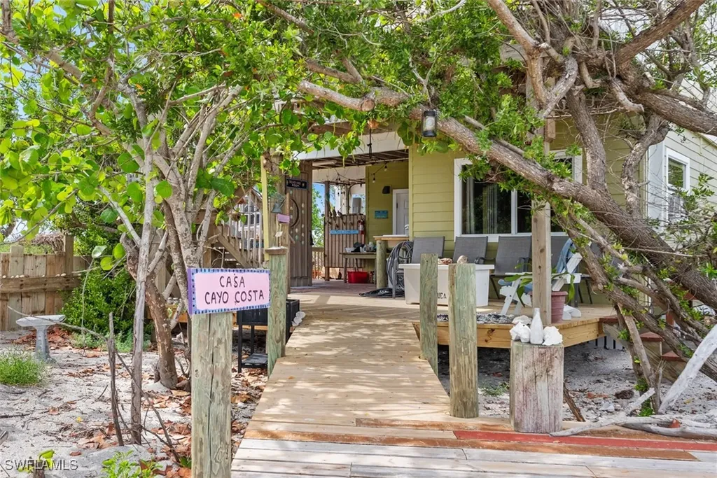 11240 Pejuan Shores Cayo Costa FL 33924