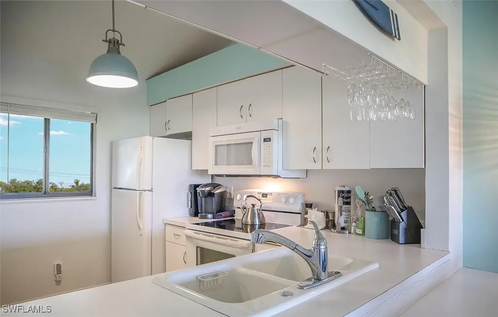 22652 Island Pines Way Fort Myers Beach FL 33931