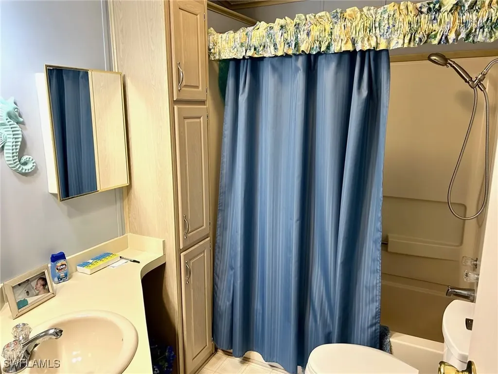 459 Sharks Point North Port FL 34287