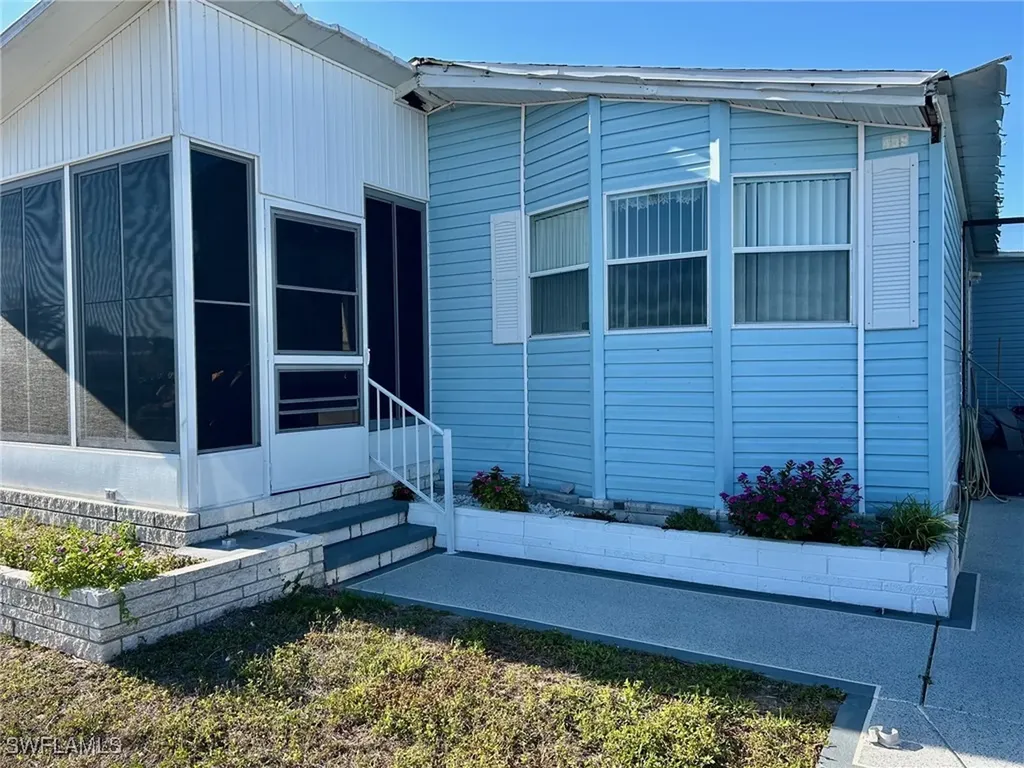 459 Sharks Point North Port FL 34287