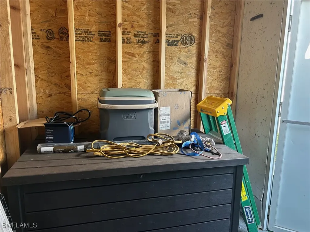 459 Sharks Point North Port FL 34287