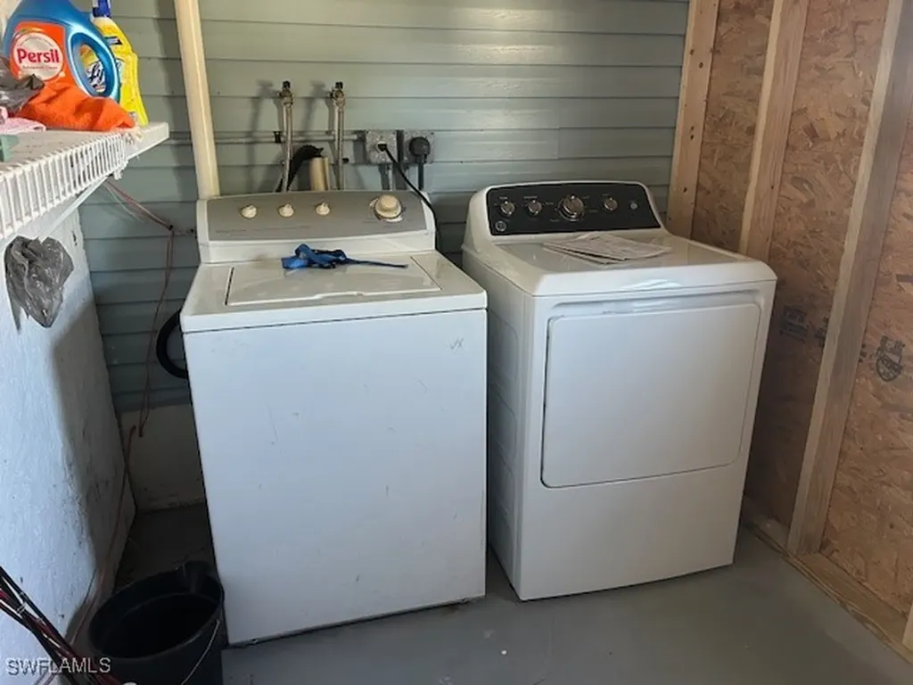 459 Sharks Point North Port FL 34287