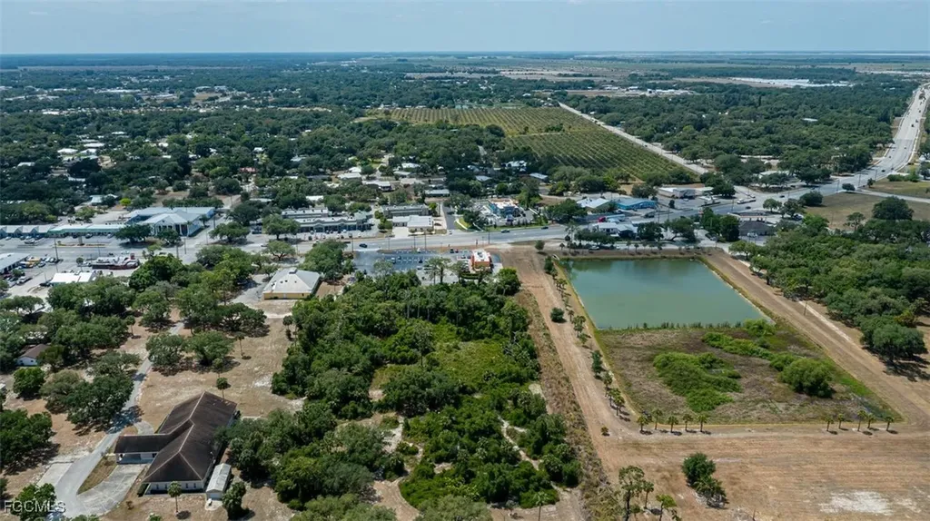 W Hickpochee Avenue Labelle FL 33935