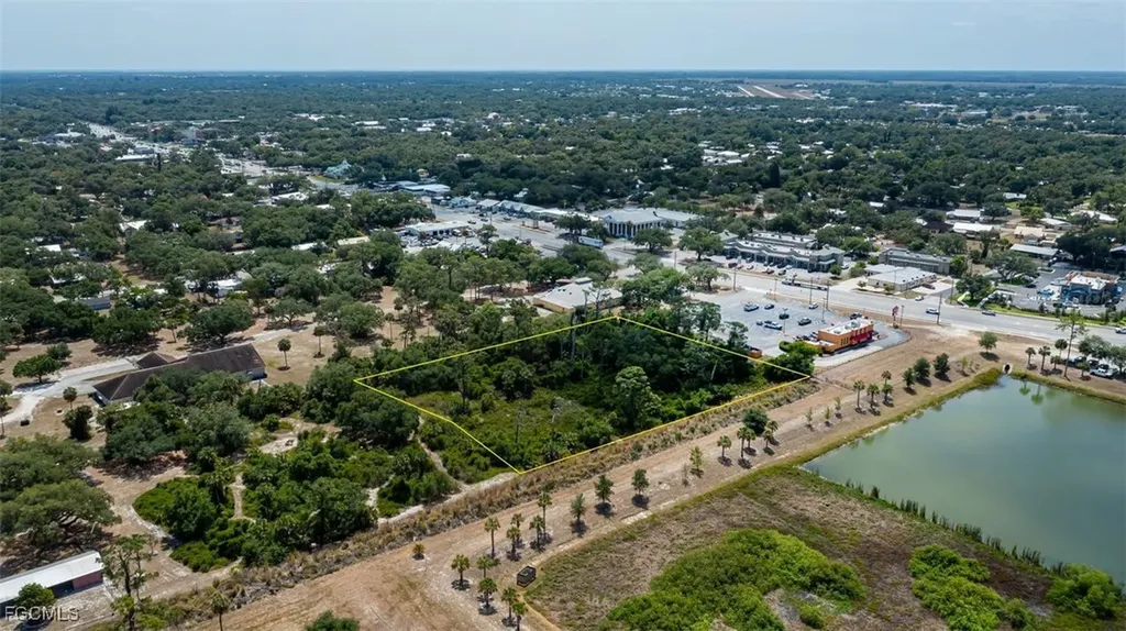 W Hickpochee Avenue Labelle FL 33935