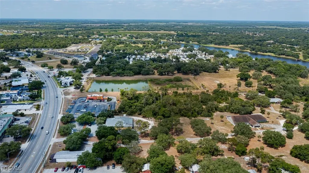 W Hickpochee Avenue Labelle FL 33935