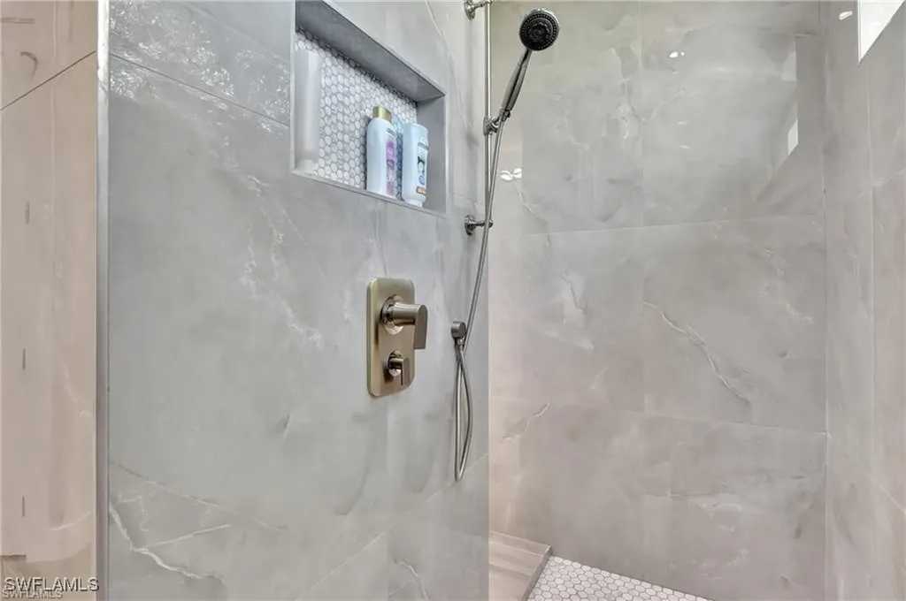 302 SW 29th Street Cape Coral FL 33914