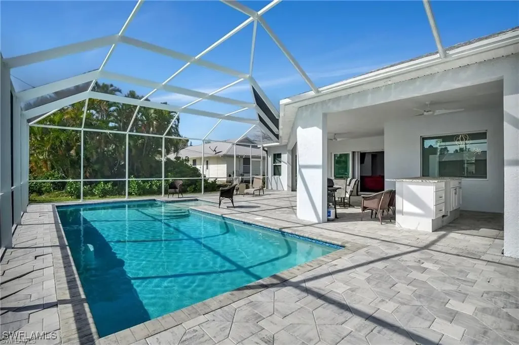 302 SW 29th Street Cape Coral FL 33914