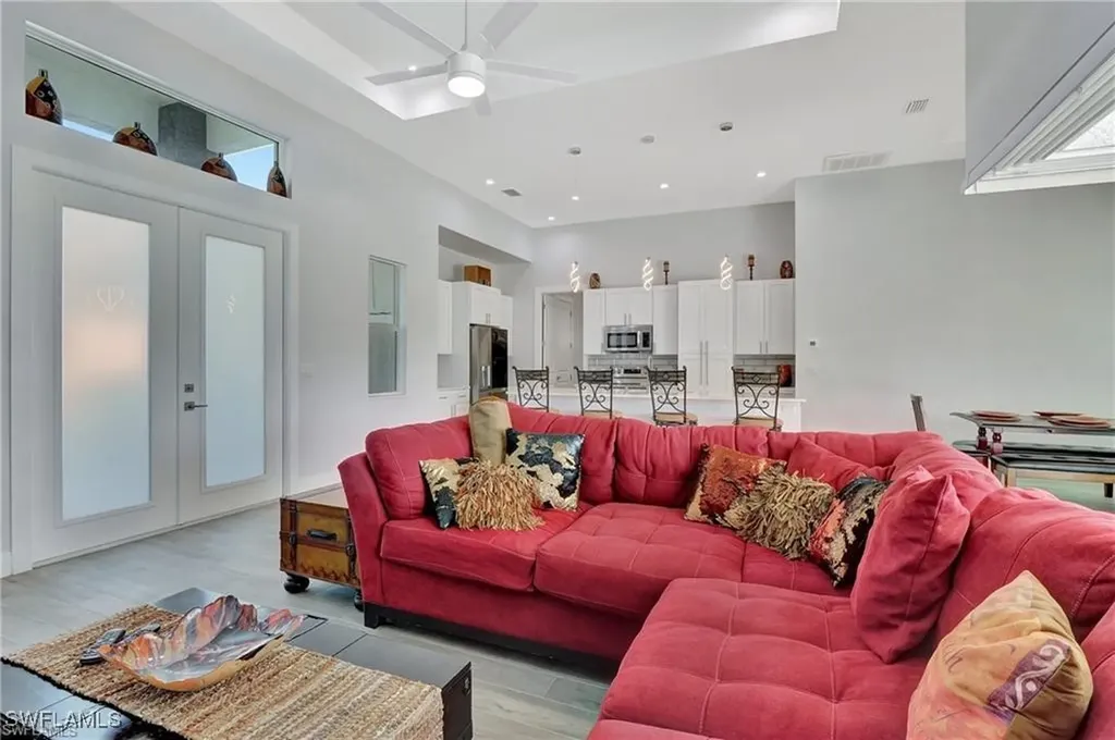 302 SW 29th Street Cape Coral FL 33914